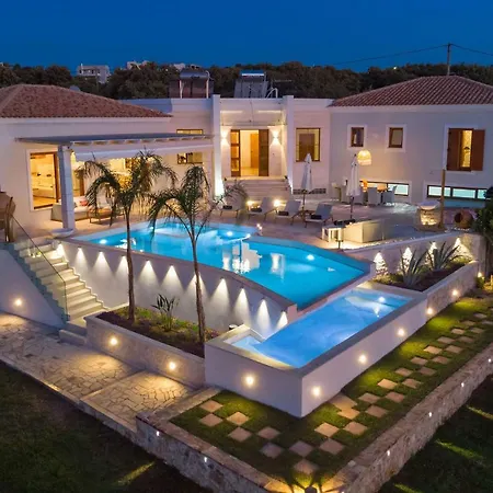 Delfini Villa Prinés