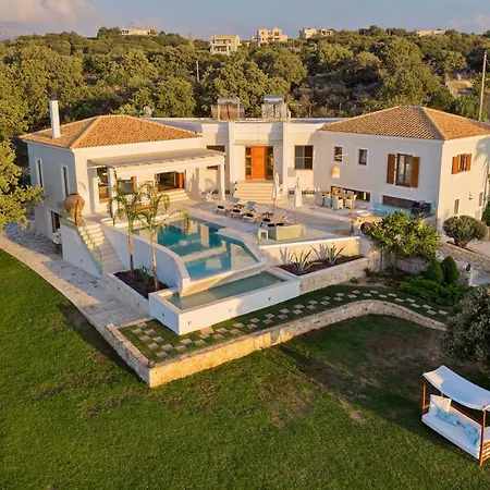 Delfini Villa Prinés