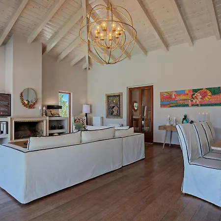 Delfini Villa